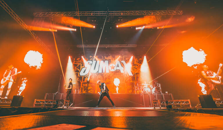 From Skumfuks to Skumfukin’ Awesome: Sum 41 Rocks Reading’s Santander Arena