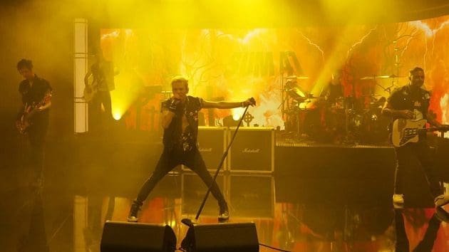 Sum 41 earns second ﻿’Billboard’﻿ #1 hit off ﻿’Heaven :x: Hell’﻿ record