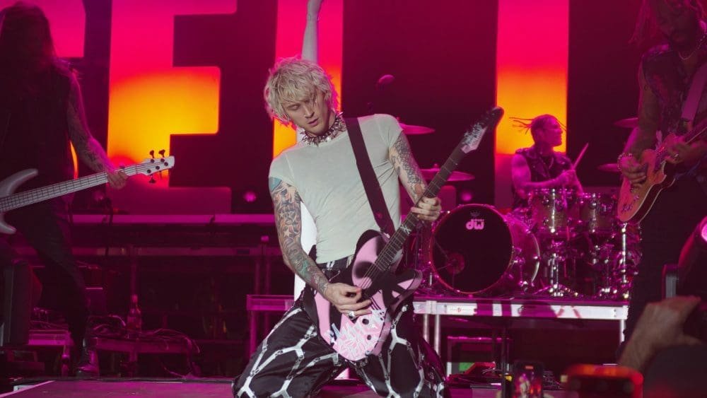 Machine Gun Kelly releases video for ‘El Pistolero’