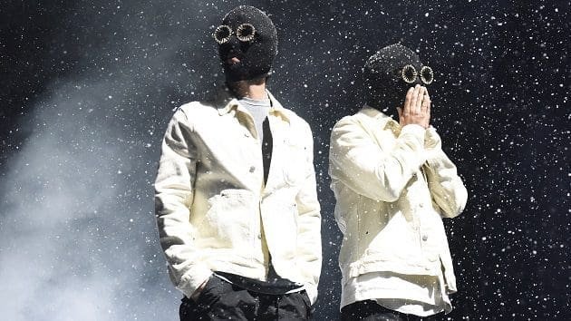 Scaled and icing: Twenty One Pilots performing at 2025 NHL Stadium Series game