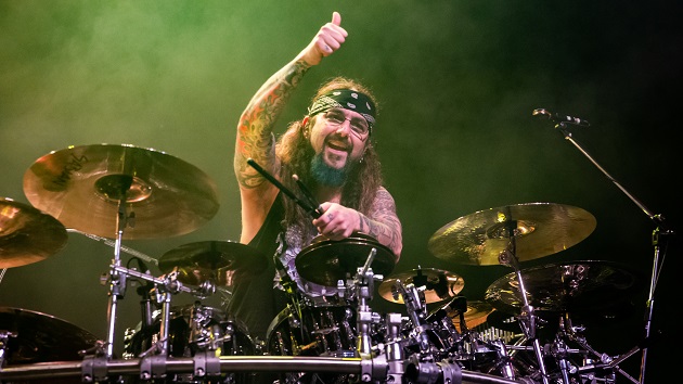 ​Presenting Taylor Swift’s ‘Shake It Off (Mike Portnoy’s Version)’ 