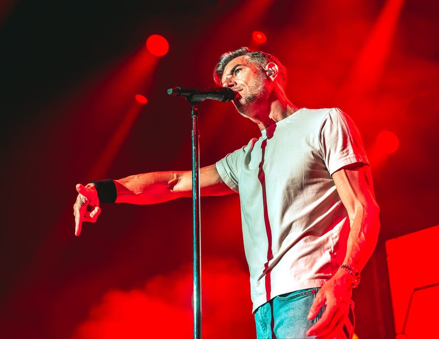 311 performs at Ovation Hall at the Ocean Casino in Atlantic City, NJ