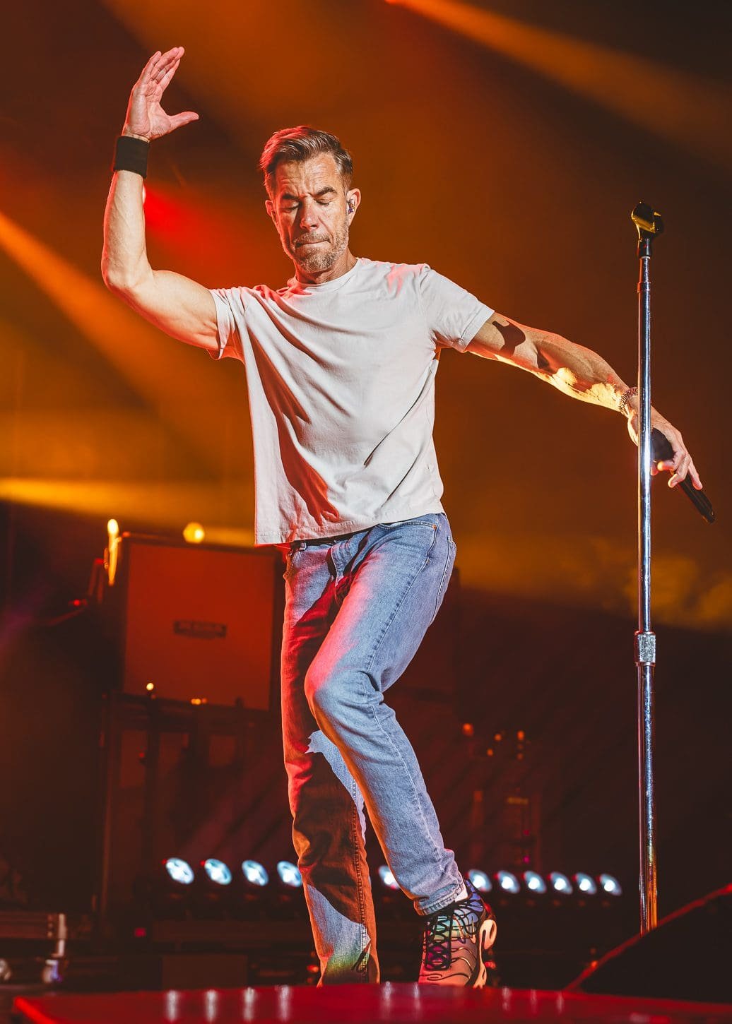 311 performs at Ovation Hall at the Ocean Casino in Atlantic City, NJ