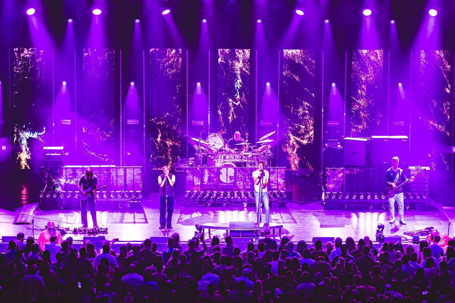 311 performs at Ovation Hall at the Ocean Casino in Atlantic City, NJ