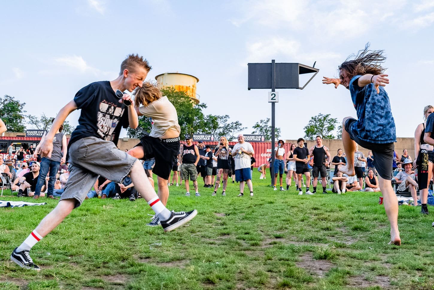 Fans of The Offspring, Jimmy Eat World & New Found Glory party while the tour stopped in Camden, NJ Fans of The Offspring, Jimmy Eat World & New Found Glory party while the tour stopped in Camden, NJ
