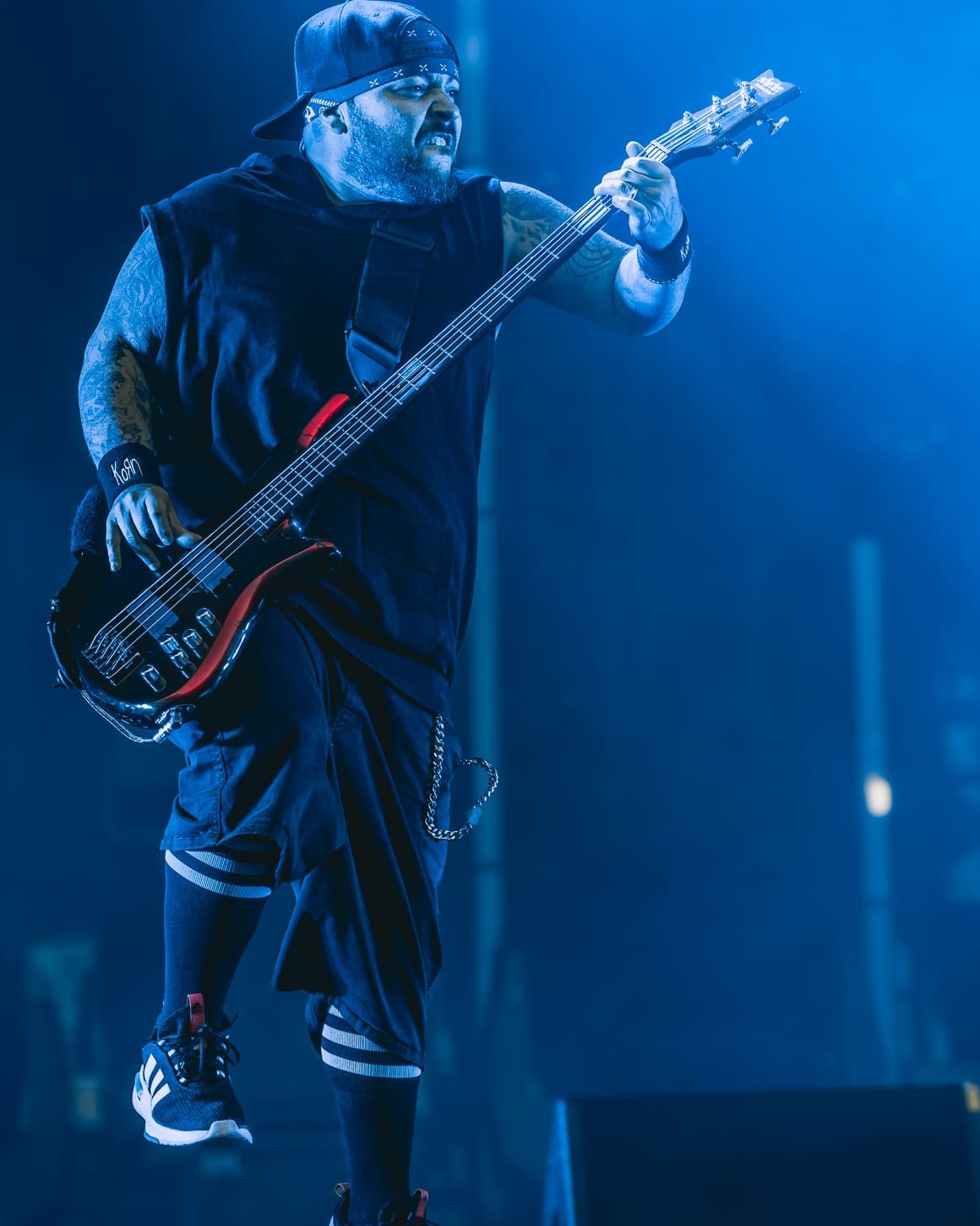 Korn performs at Metlife Stadium. Korn performs at Metlife Stadium.