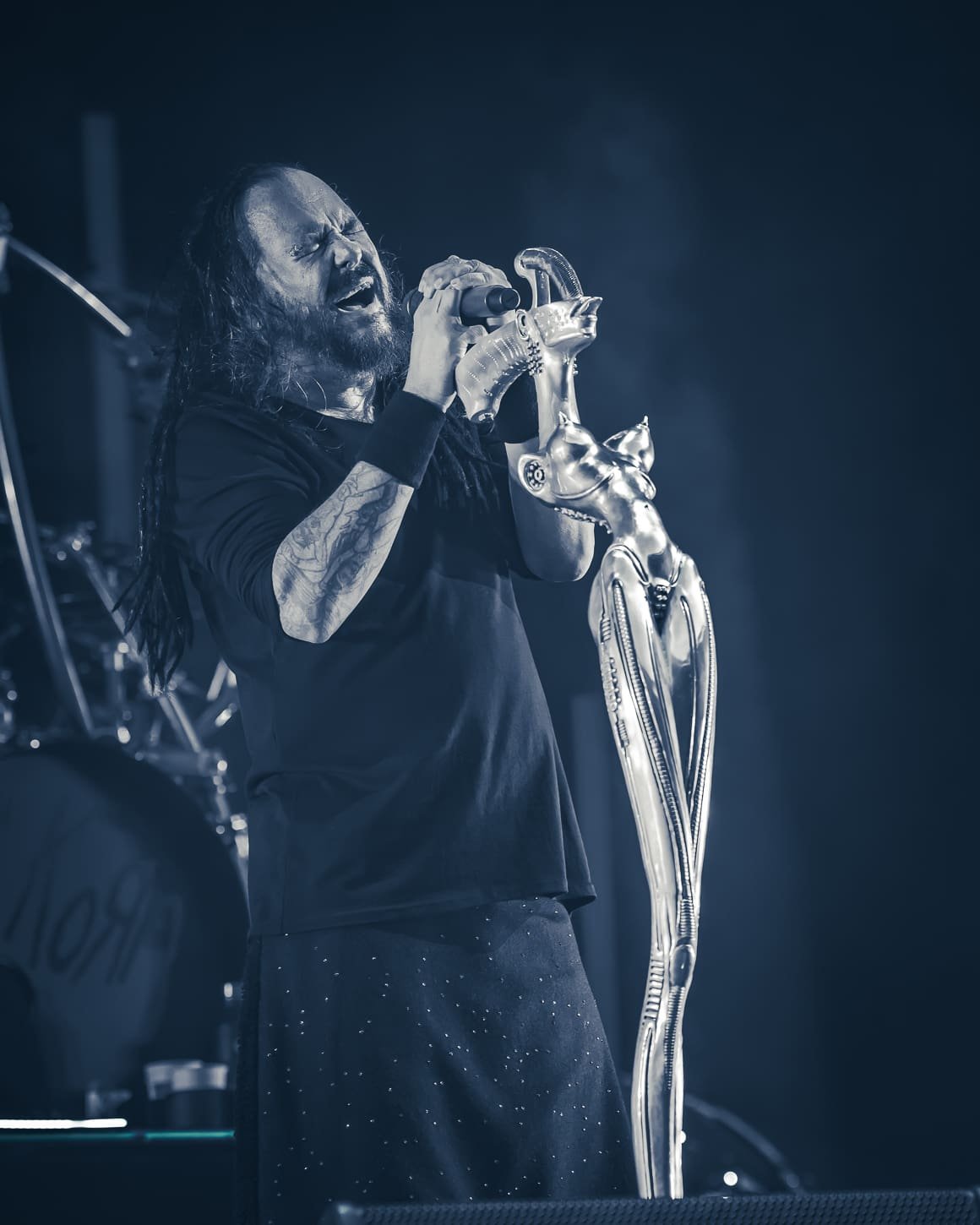 Korn performs at Metlife Stadium. Korn performs at Metlife Stadium.