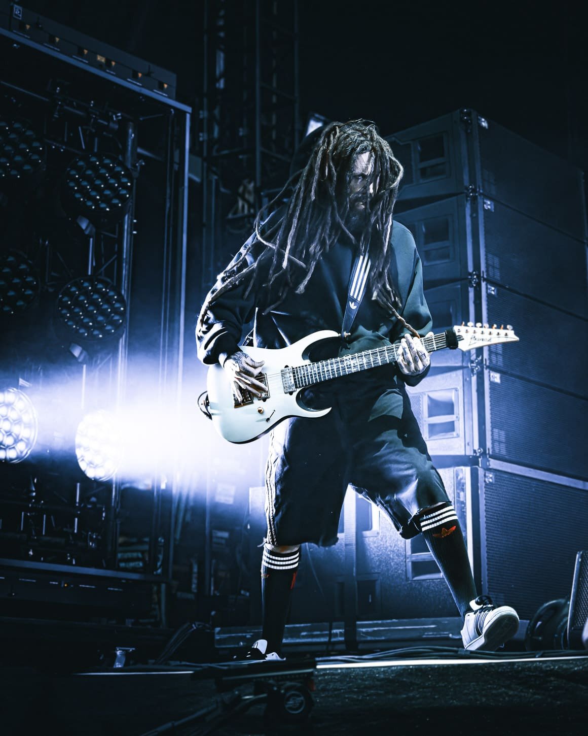 Korn performs at Metlife Stadium. Korn performs at Metlife Stadium.